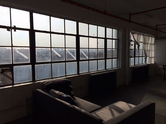 5th image of 49 Wyckoff Ave APT 401