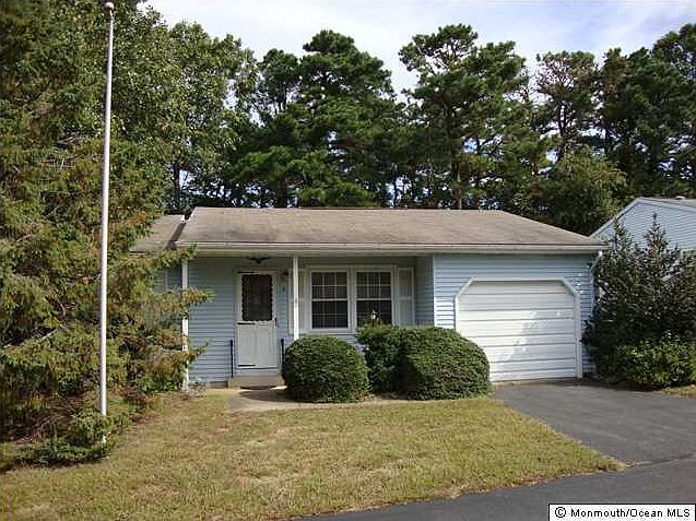 1st image of 9 Hampshire Lane
