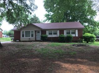 5808 Hillcrest Cir, Indian Trail, NC 28079