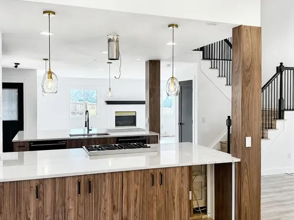 3210 Arbutus Street, Golden, CO 80401