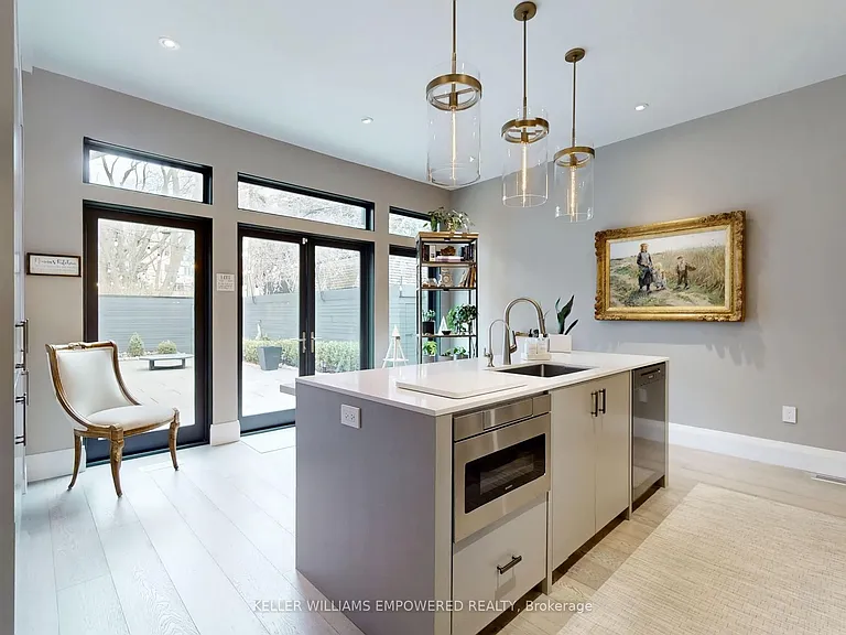 10 Webster Ave — Photo 12