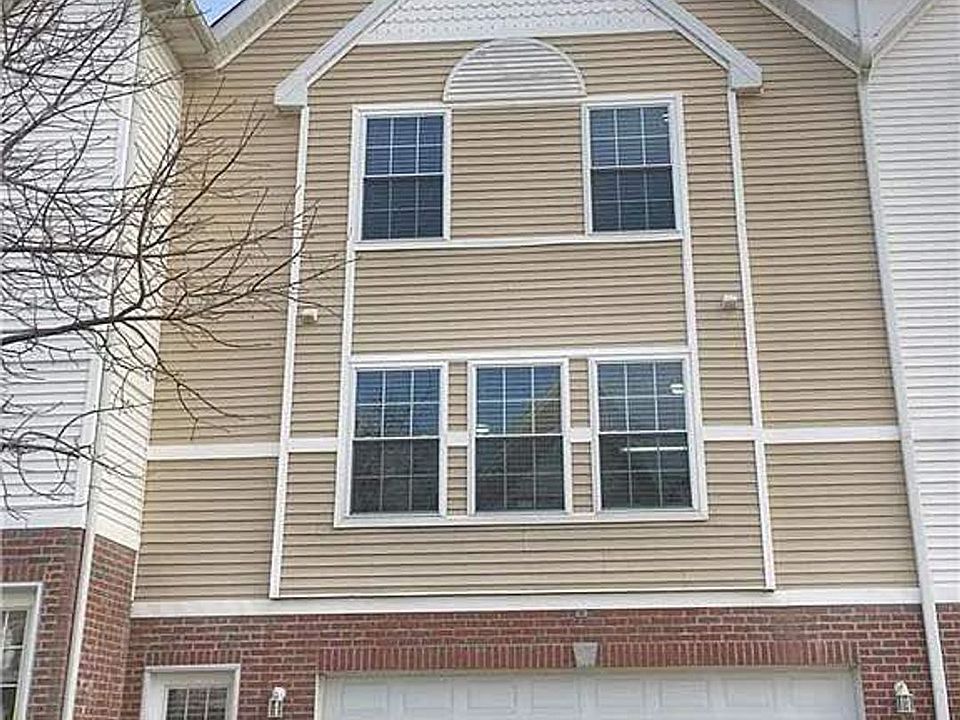 1st image of 1148 SE Village View Ln