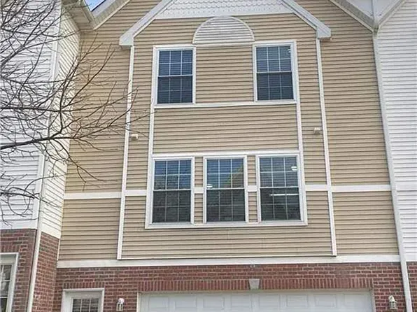 1148 SE Village View Ln, Ankeny, IA 50021