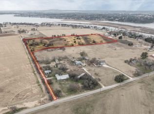 1711 Berry Rd, Granbury, TX 76049