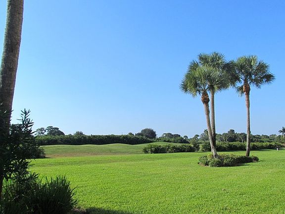 4th image of 9500 Highland Woods Blvd #102