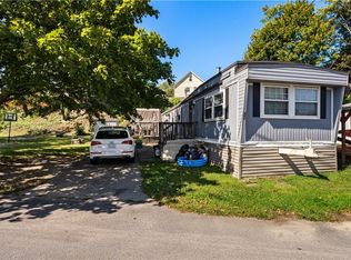 31 Alfa Dr, Pawtucket, RI 02860