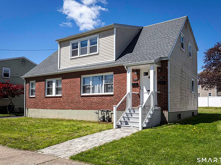 117 Elizabeth Ann Dr — Photo 4