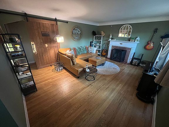 2nd image of 4336 Boudinot Ave