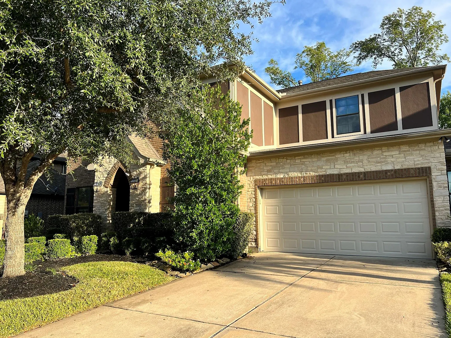 4 bed, 3.5 bath, 3151 sqft, $3,300 — Photo 4