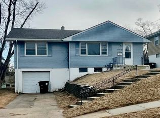 5341 N 47th St, Omaha, NE 68104