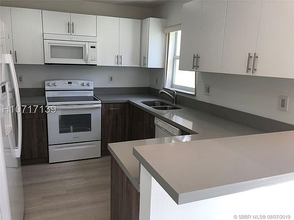 3rd image of 2258 NW 171st Ter #2258