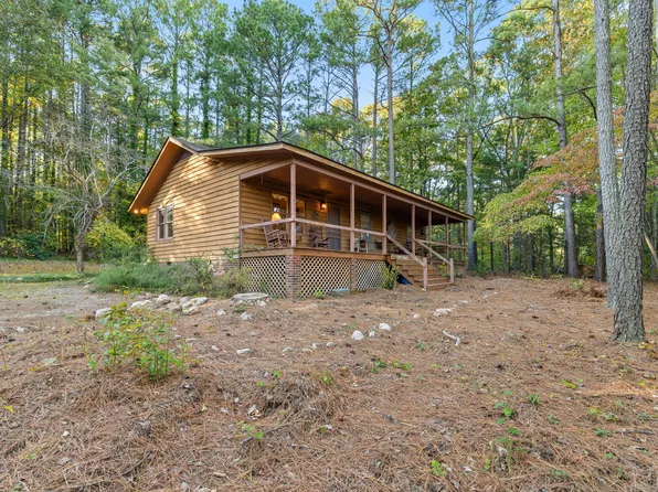 557 Timber Creek Dr, Littleton, NC 27850