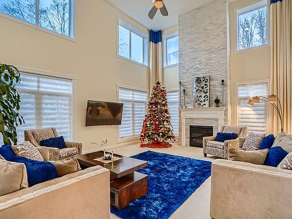 5th image of 2119 Beaver Creek Dr