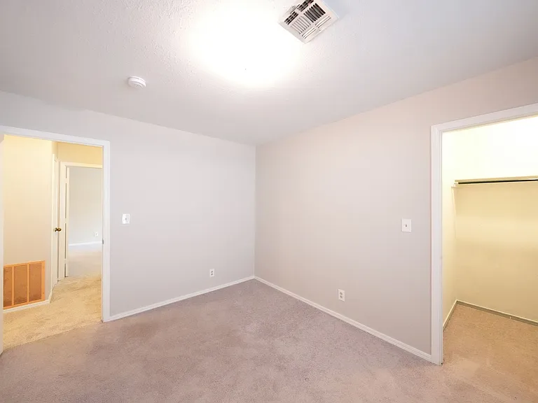 6327 S 90th East Ave — Photo 9