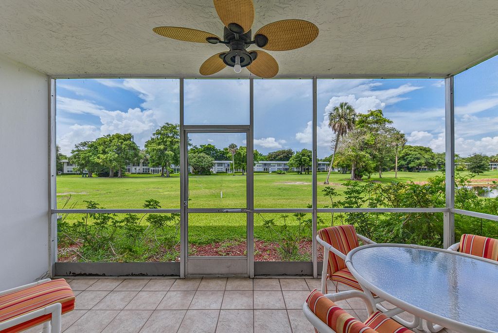 4020 W Palm Aire Drive #106, photo 2
