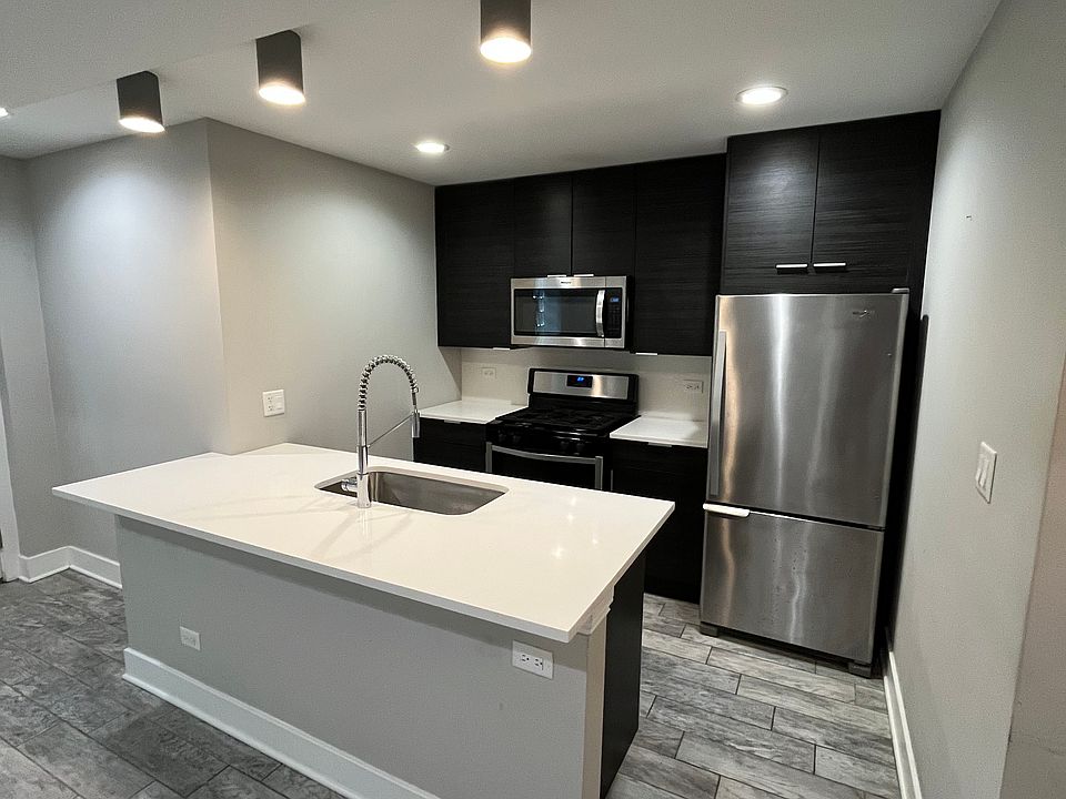 1st image of 1334 N Wicker Park Ave #G