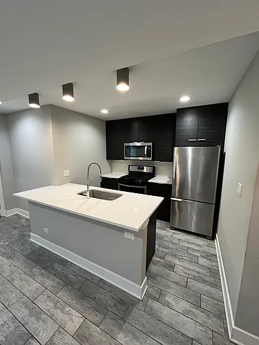 1334 N Wicker Park Ave #G Photo 1