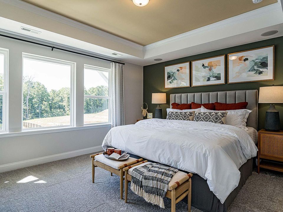 1st image of 1002 Cadenza St