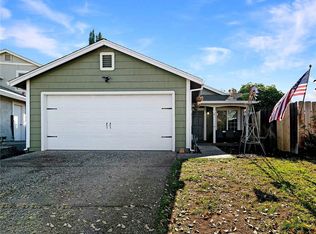 8 Olympus Ln, Chico, CA 95973