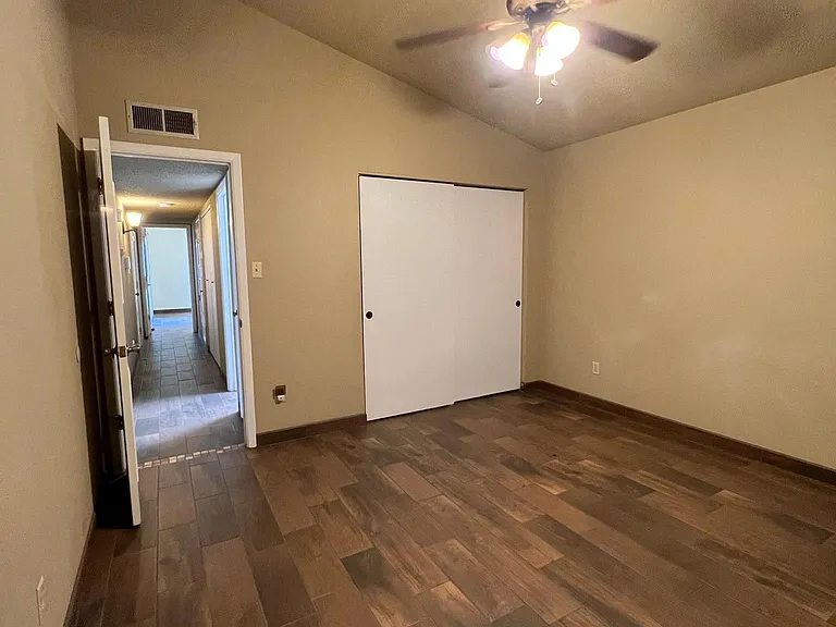 3390 Majestic Rdg — Photo 13