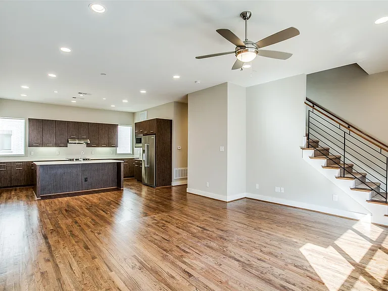 2325 Stutz Dr #41 — Photo 14