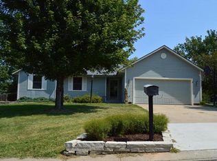 4008 NW Fielding Ter, Topeka, KS 66618