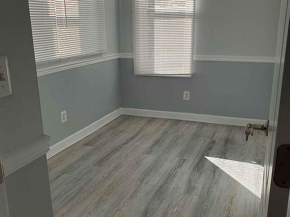 2nd image of 3617 Springdale Ave
