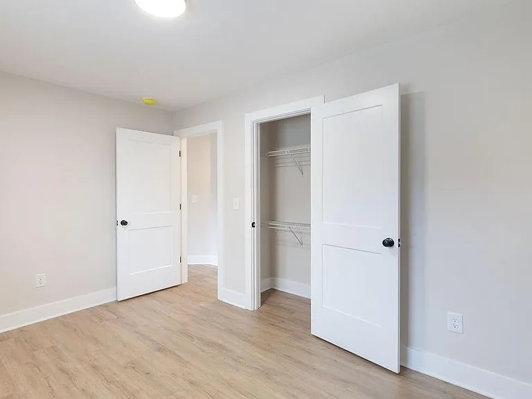 396 Linden Ave NE #202 — Photo 24