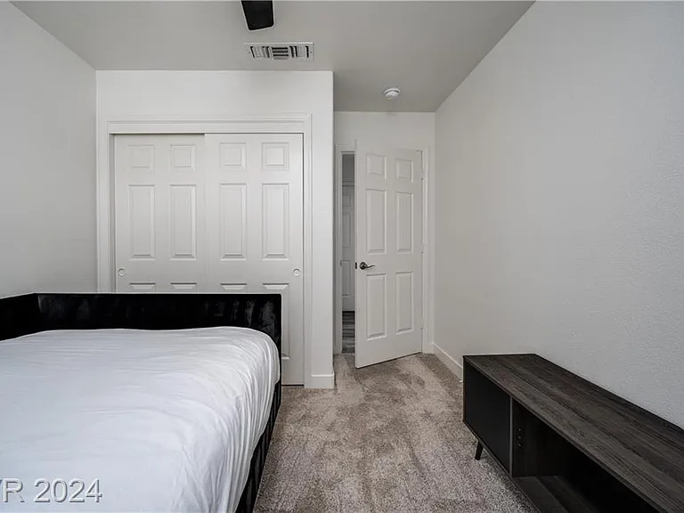 9433 Grand Mesa Dr — Photo 18
