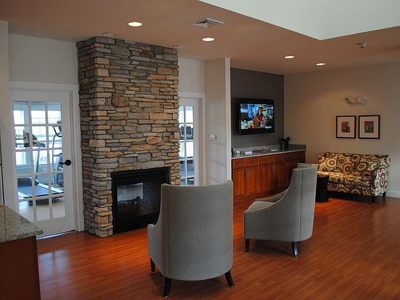 2nd image of 33204 Waters View Cir