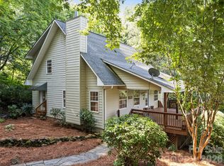 154 Presidential Dr, Waynesville, NC 28786