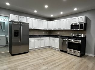 82-84 Congress St, Manchester, CT 06042