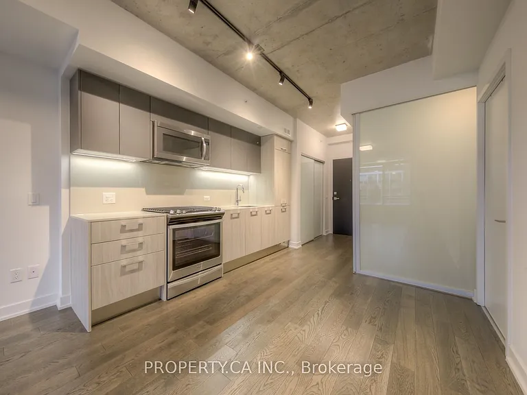665 Kingston Rd #406 — Photo 5