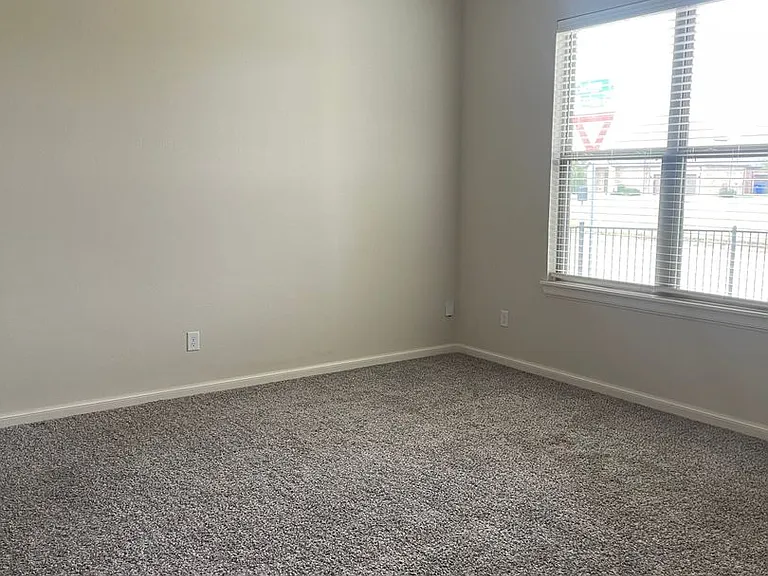 3325 Enclave Pl — Photo 8