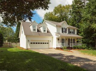 240 Field Brook Dr, Clemmons, NC 27012