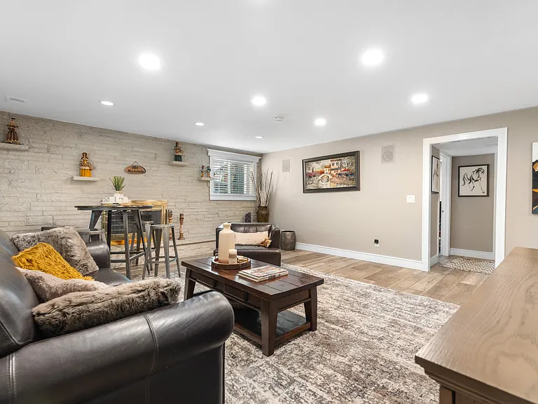 4218 S Alton St — Photo 20