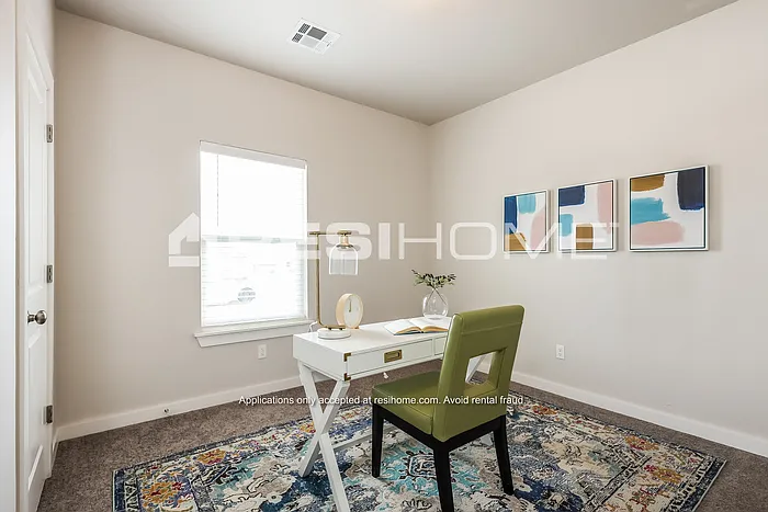 8112 Brighton Ave — Photo 9