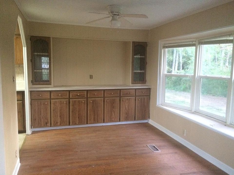 2nd image of 375 Sioux Swamp Dr