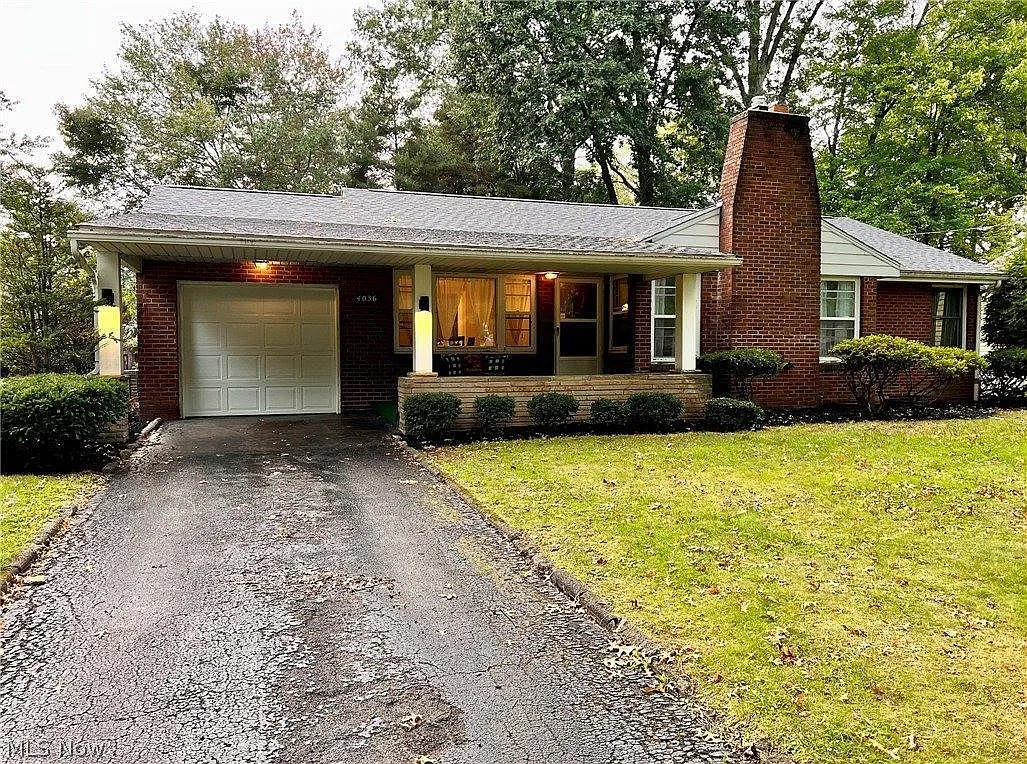 4036 Dover Rd photo 1
