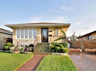 8335 W Catherine Ave, Chicago, IL 60656