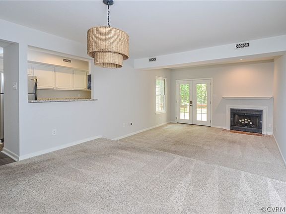 3rd image of 4002 Bush Lake Pl #4002