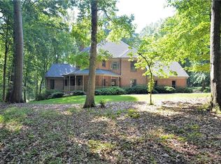 1532 Squire Davis Rd, Kernersville, NC 27284
