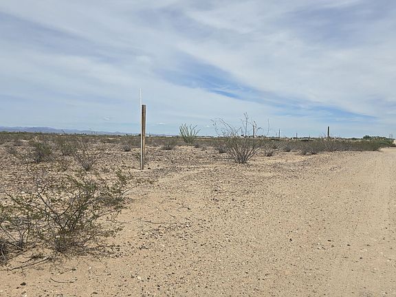 3rd image of 304XX W Pinnacle Vista Road #-