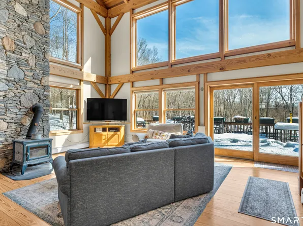 167 Round Hill Road, Salem, CT 06420