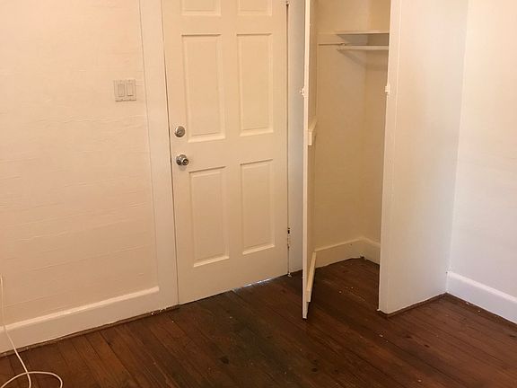 4th image of 706 White St APT 4