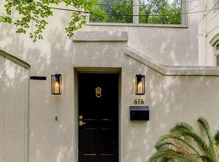 616 Tattnall St, Savannah, GA 31401