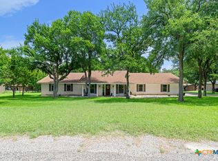 214 Mesa Dr, Gatesville, TX 76528