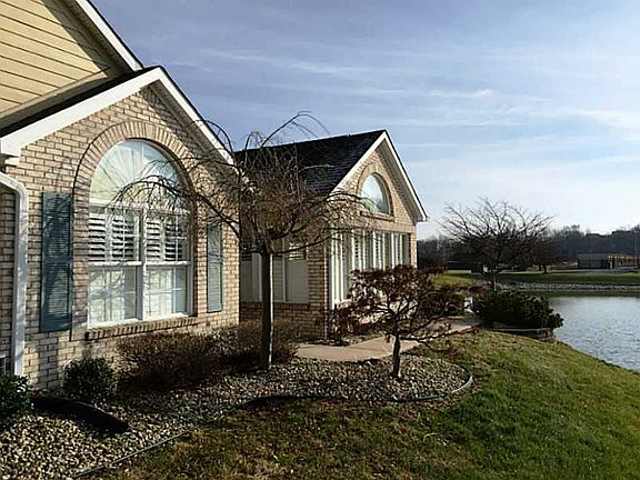 2nd image of 7365 Lake Lakota Dr