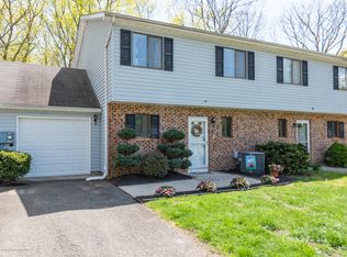 15 Elizabeth Ct, Howell, NJ 07731