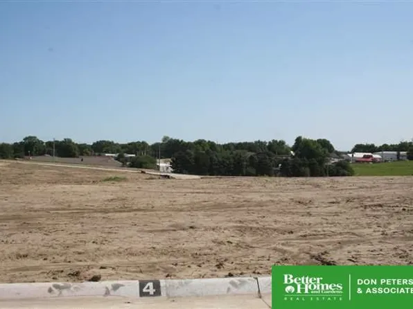 507 W Leblanche St, Hartington, NE 68739